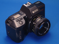 RICOH XR-10M 適度にレトロなファインダーが面白いMF一眼レフ