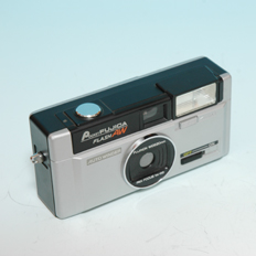 カートリッジフィルムのカメラ～110判(ポケット)，126判(インスタ