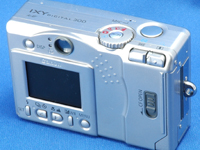 キヤノン IXYデジタル 300 (Canon IXY DIGITAL 300) | Camera Museum by awane-photo.com